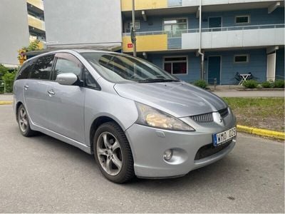 Mitsubishi Grandis