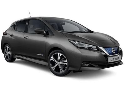 Silver Begagnad 2022 Nissan Leaf N-Connecta Halvkombi | 184 900 kr (Marknadspris)
