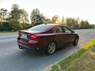 Volvo S80