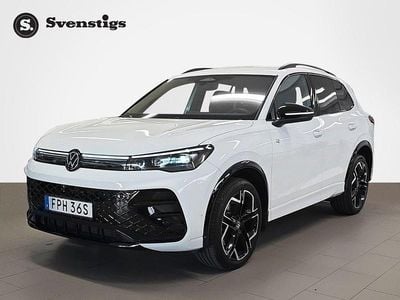 Vit Begagnad 2025 VW Tiguan R-line SUV | 514 400 kr (Dyr)