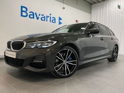 begagnad BMW 330e xDrive Touring M-Sport Connected Drag Värmare