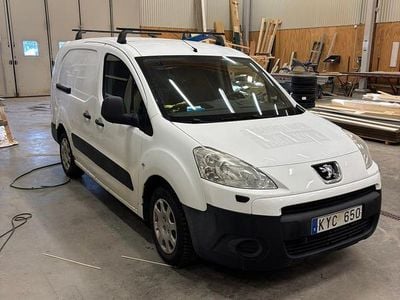 Begagnad 2010 Peugeot Partner Minibuss | 27 000 kr (Bra pris)
