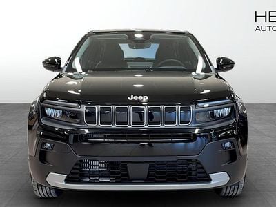 Ny Jeep Avenger Altitude 101 HK (74 kW) 2025 Svart SUV