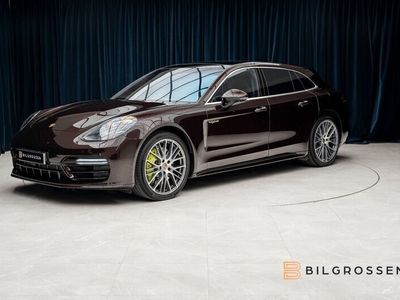 Porsche Panamera 4