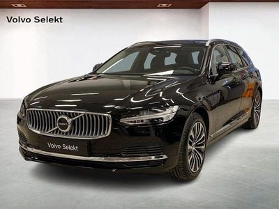 Begagnad Volvo V90 Core 355 HK (261 kW) 2023 Svart Kombi