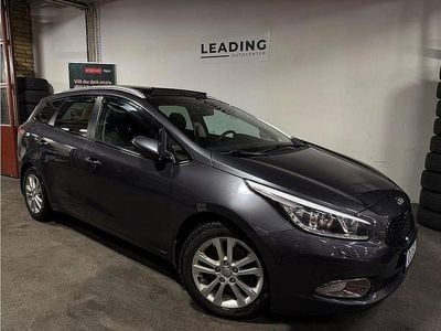 Grå Begagnad 2015 Kia Ceed Halvkombi | 99 900 kr (Lite dyr)