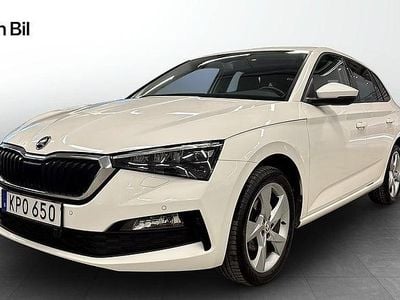 Vit Begagnad 2022 Skoda Scala Style Halvkombi | 184 900 kr (Marknadspris)