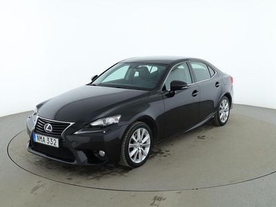 Svart Begagnad 2014 Lexus IS300h Executive Line Sedan | 149 000 kr (Bra pris)