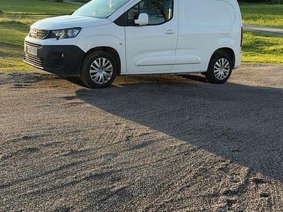 Begagnad 2019 Peugeot Partner Minibuss | 100 000 kr (Bra pris)