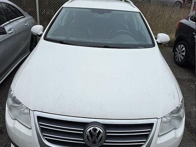 Begagnad VW Passat Sportline 150 HK (110 kW) 2010 Vit Kombi