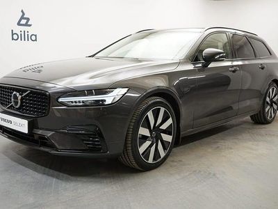 Grå Begagnad 2025 Volvo V90 Plus Kombi | 479 900 kr