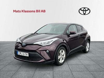Lila Begagnad 2022 Toyota C-HR Edition SUV | 269 000 kr (Marknadspris)