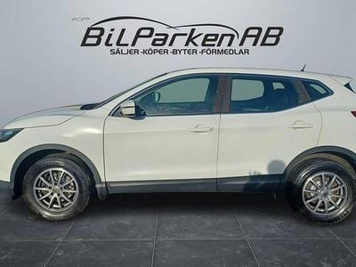 Vit Begagnad 2016 Nissan Qashqai SUV | 89 900 kr (Marknadspris)