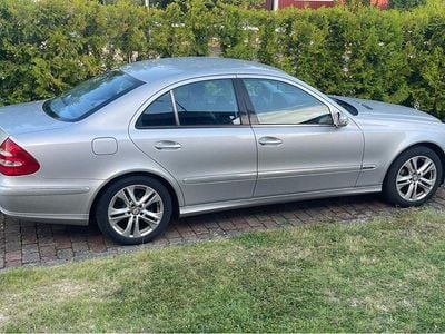 Mercedes E200