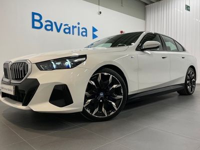 begagnad BMW i5 eDrive 40 M-Sport Innovation Travel Drag Comfort H/K