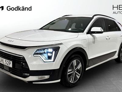 Vit Begagnad 2024 Kia Niro Advance SUV | 369 900 kr (Marknadspris)