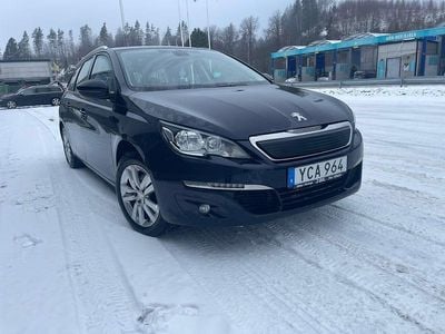 Begagnad Peugeot 308 SW 110 HK (80 kW) 2016 Blå Kombi