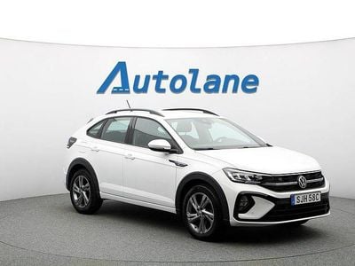 Vit Begagnad 2022 VW Taigo R-line SUV | 229 900 kr (Marknadspris)