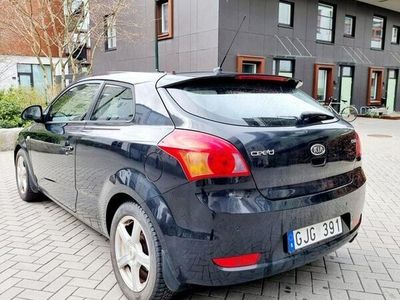 begagnad Kia ProCeed Pro_Cee´d2.0 CRDi / Nybesiktigad