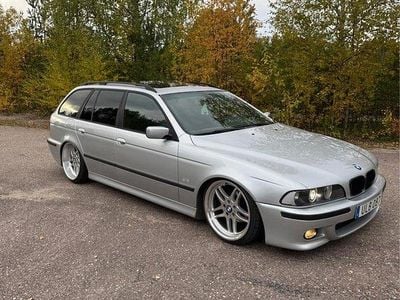 BMW 525