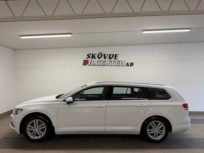 Begagnad VW Passat 150 HK (110 kW) 2015 Vit Kombi