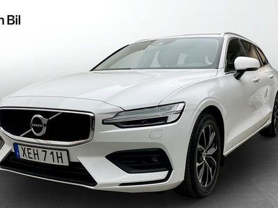 Vit Begagnad 2019 Volvo V60 Momentum Kombi | 289 900 kr (Marknadspris)
