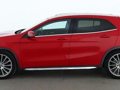 Mercedes GLA220