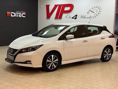Begagnad Nissan Leaf 110 kW (150 HK) 2021 Vit Halvkombi