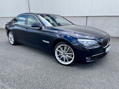 begagnad BMW 750 i Steptronic, 408hk