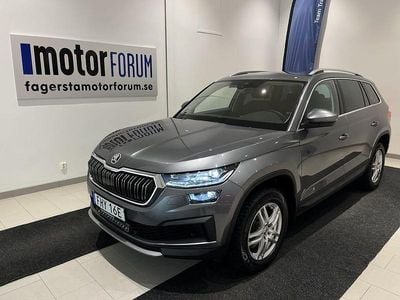 Grå Begagnad 2022 Skoda Kodiaq Style SUV | 269 000 kr (Marknadspris)