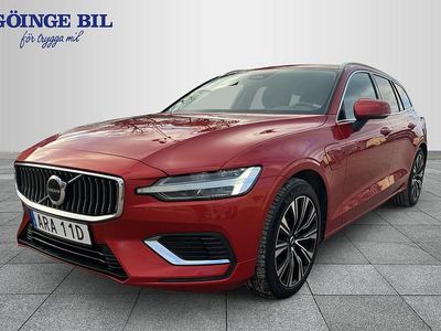 Röd Begagnad 2023 Volvo V60 Kombi | 299 000 kr (Marknadspris)
