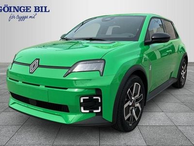 Ny Renault 5 E-Tech Techno 111 kW (151 HK) 2025 Grön Halvkombi