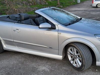 begagnad Opel Astra Cabriolet TwinTop 1.8 Euro 4