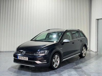 Svart Begagnad 2015 VW Golf Alltrack Kombi | 109 900 kr (Lite dyr)