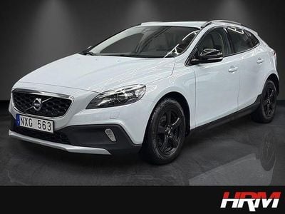 Begagnad Volvo V40 CC Momentum 114 HK (83 kW) 2014 Lblå Kombi
