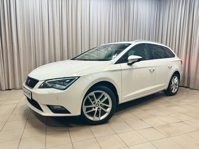 begagnad Seat Leon ST 1.6 TDI Euro 5 (105hk) PDC / Navi / Panorama