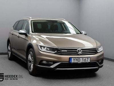 Begagnad VW Passat Alltrack Executive 239 HK (175 kW) 2016 Sand gold metallic Kombi