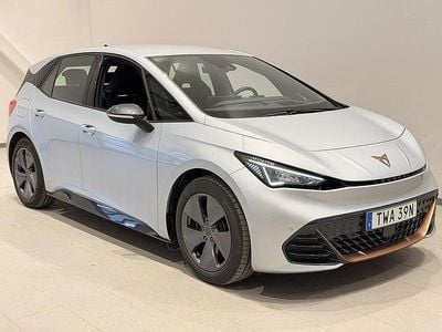 Silver Begagnad 2023 Cupra Born Halvkombi | 279 900 kr (Marknadspris)