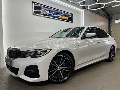 Vit Begagnad 2019 BMW 330 M Sport Sedan | 269 900 kr (Dyr)