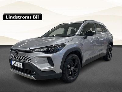 Begagnad Toyota Corolla Cross Active 141 HK (103 kW) 2025 Grå SUV