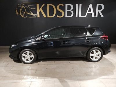 begagnad Toyota Auris 1.8 Hybrid e-CVT Automat Comfort 136hk 4500mil