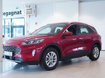 Begagnad Ford Kuga Titanium 225 HK (165 kW) 2021 Röd/orange SUV