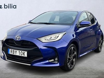 Blå Begagnad 2025 Toyota Yaris Hybrid | 299 900 kr