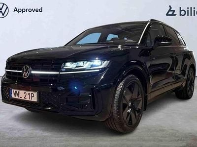 Svart Begagnad 2025 VW Touareg SUV | 804 900 kr