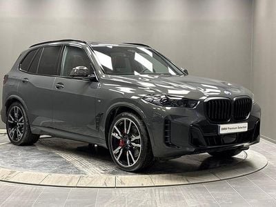 Begagnad BMW X5 M Sport 496 HK (364 kW) 2025 Grå SUV