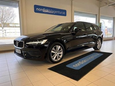 Svart Begagnad 2019 Volvo V60 Momentum Kombi | 169 900 kr (Lite dyr)