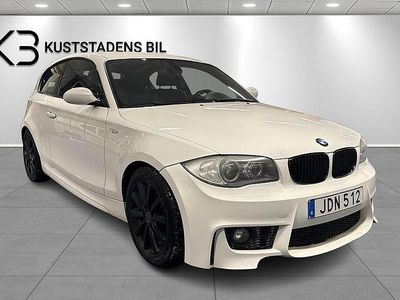 Begagnad BMW 120 M Sport 177 HK (130 kW) 2008 Vit Halvkombi