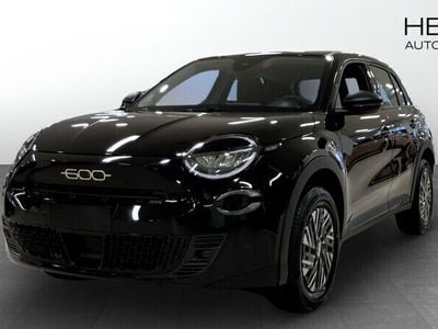 Begagnad Fiat 600 Pop 101 HK (74 kW) 2024 Svart (black) SUV