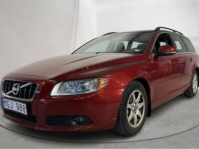Röd Begagnad 2012 Volvo V70 Momentum Kombi | 115 000 kr (Marknadspris)