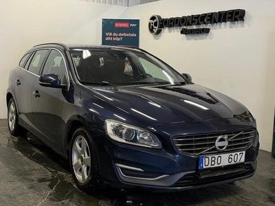 Blå Begagnad 2013 Volvo V60 Momentum Kombi | 89 900 kr (Marknadspris)